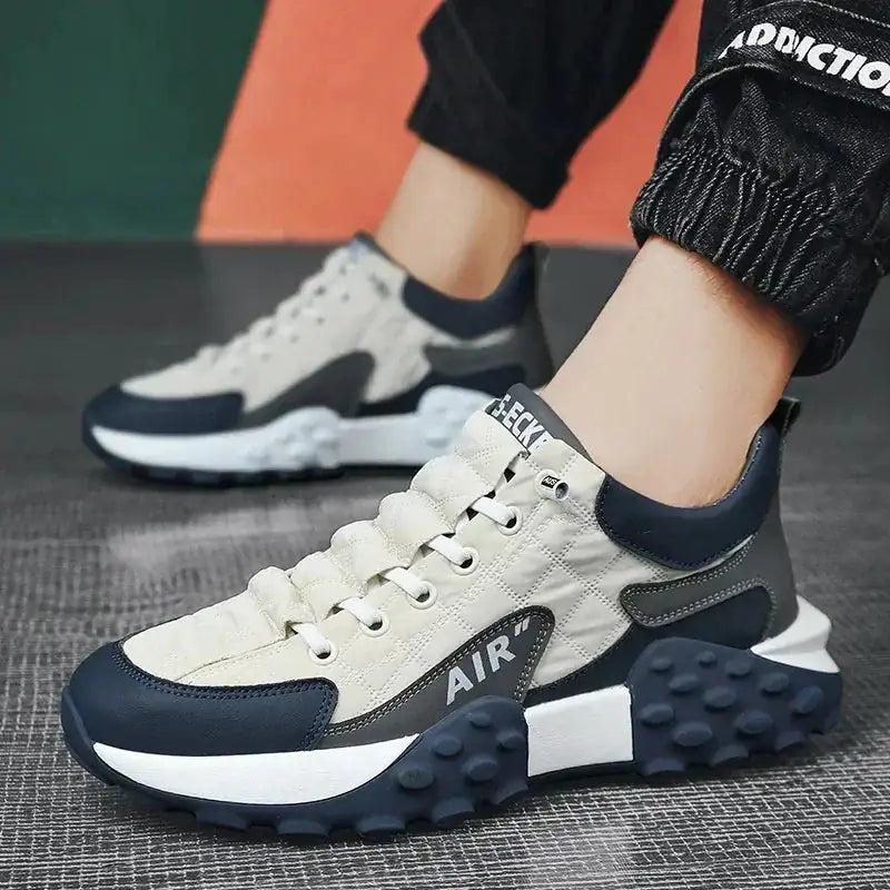 Men Luxury Casual Sneakers / trainers