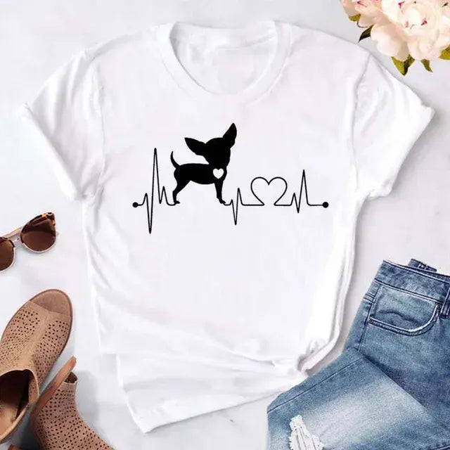 Cute Women's Dog Mom Graphic T-Shirt